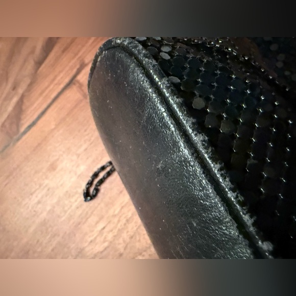 Vintage Black Metal Mesh Evening/Shoulder Purse With Front Bow And Chain Strap - Picture 5 of 7